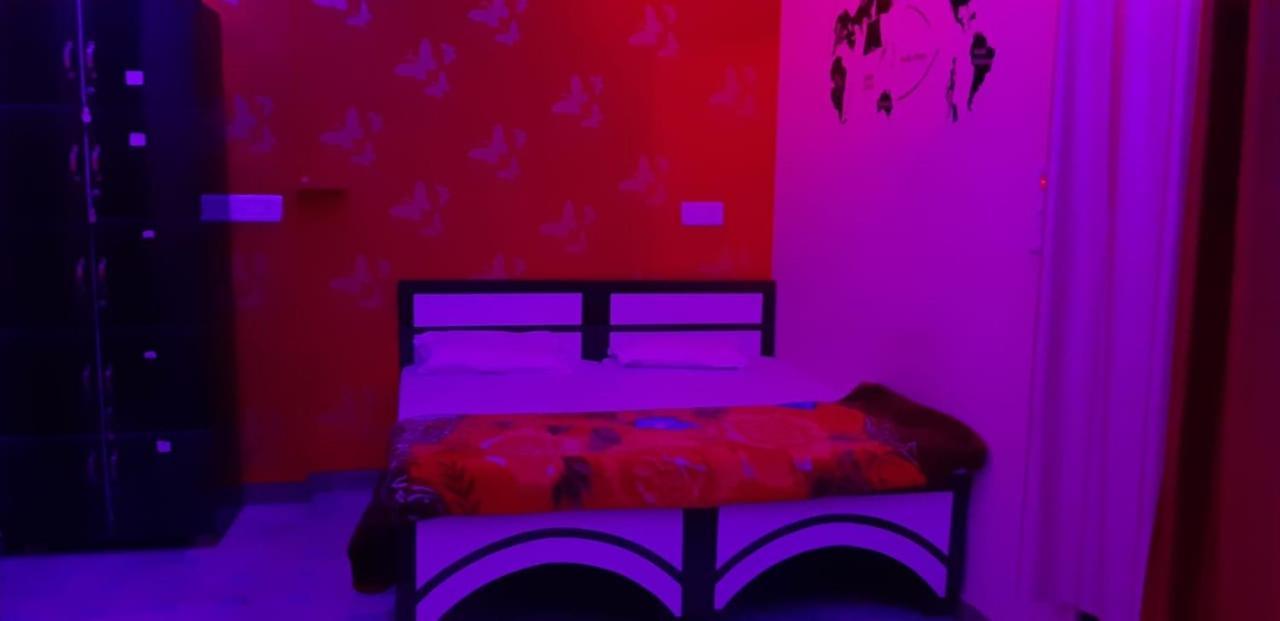 Blue Eye Backpackers Hostel Amritsar Exterior foto