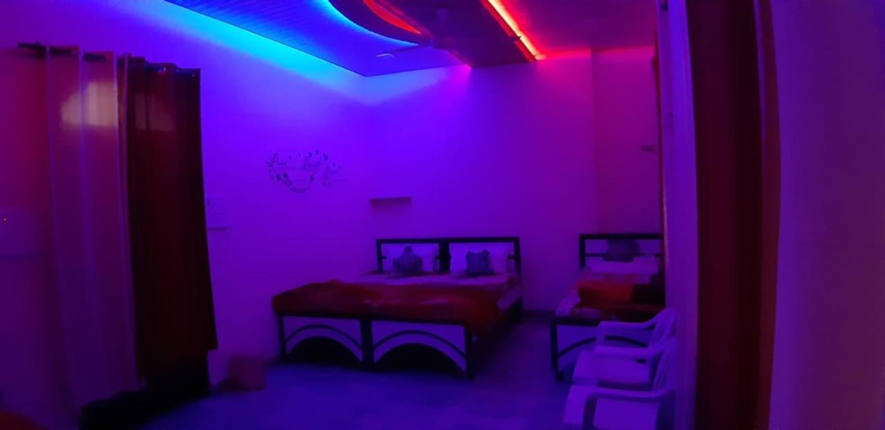 Blue Eye Backpackers Hostel Amritsar Exterior foto